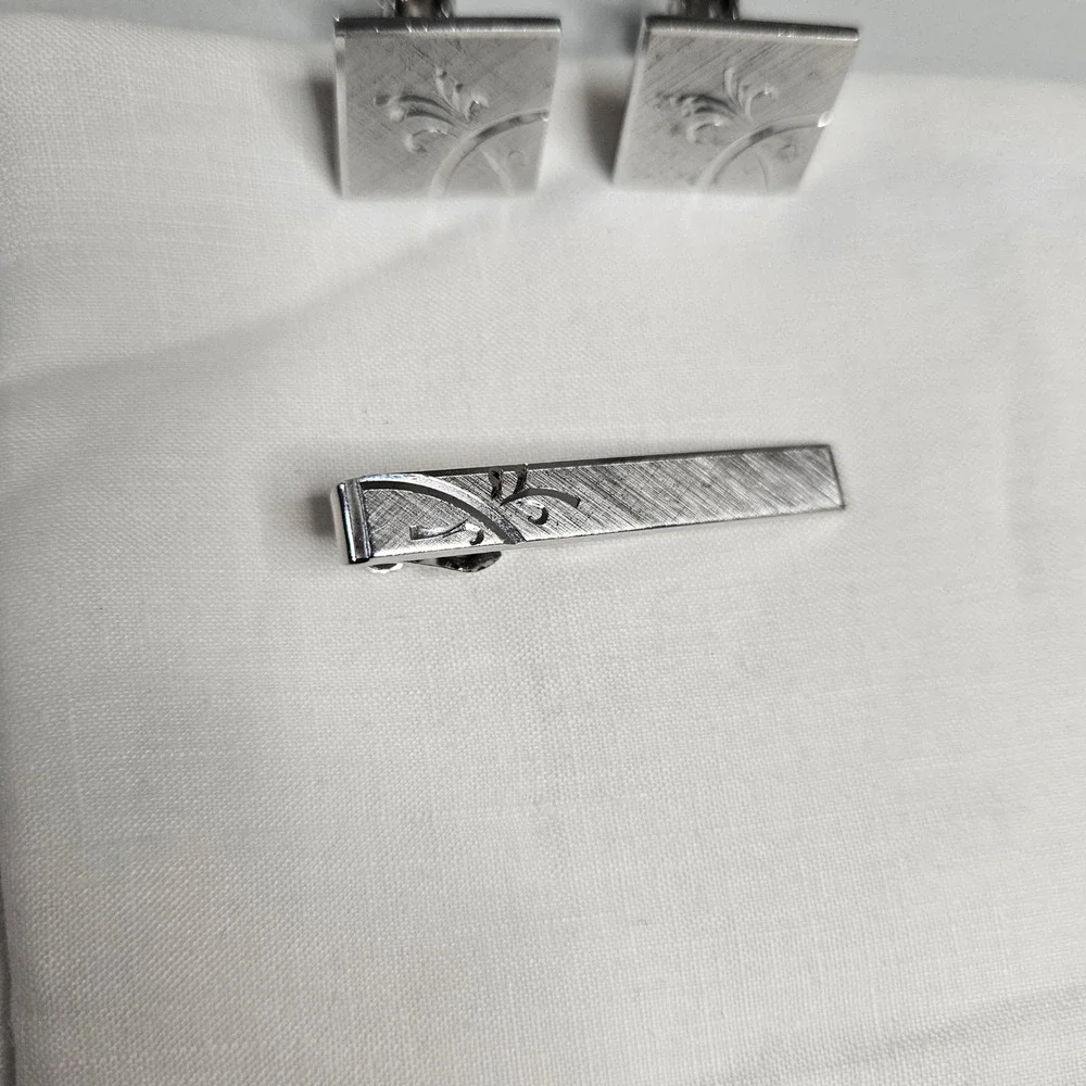 Vintage‎ Swank Sterling Silver Cufflinks Tie Clip Set Etched Floral Mid Century